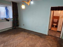 Abator/ Far, apartament 2 camere , etaj intermediar