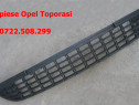 Grila din bara Opel Astra J