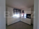 Casă de închiriat cu 4 camere - NOUĂ!