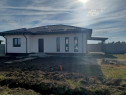 Casă nouă 3 camere parter, curte 443 mp, Săbăreni