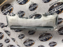 Airbag genunchi Mercedes E-Class 2011
