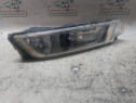 Proiector stanga Volkswagen Passat B8 2016