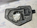 Macara geam stanga spate Skoda Superb 2 2010