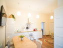 Apartament ultracentral, 2 dormitoare, 58 mp. 120 000 E. ...