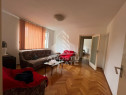 Apartament cu 3 camere, semidecomandat, etajul 2, zona Ce...