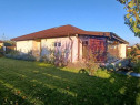 Săbăreni, casă parter 162 mp, curte 575 mp. Acasă