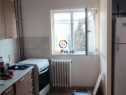 Apartament 3 camere decomandat etaj 3 zona Sagului
