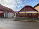 Casa singur in curte, in zona Calea Clujului