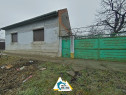 Casa in curs de renovare cu 4 camere la 19 km de Arad in Variasu Mare