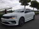 Bara Fata R-Line - Volkswagen Jetta (2014+)