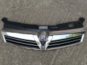 Grila radiator Opel Astra H facelift