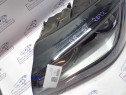 Far stanga cu xenon Audi A8 2012