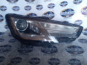 Far dreapta cu xenon Audi A4 B9 2016