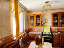 Apartament 3 camere, cu boxa, zona Scoala nr.2