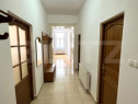 Apartament de vanzare, cu 4 camere, 96 mp, zona centrala