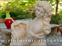 Statuetă domnița cu ulcea, galben patinat, model S16.