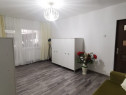 Apartament 3 camere , etaj 1, zona Piata Centrala