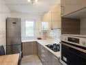 Apartament 3 camere, decomandat - zona L.C.Babes Astra