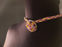 Pandantiv handmade cu flori roz si mov