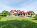 Casa - Vila de vanzare, 10 camere, teren 1800mp, Bacu, Joita