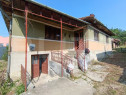 Casa cu 2 camere, 250 mp, zona sud-est