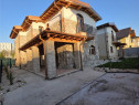 Casa de 4 camere , zona Tractorul