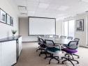 Spațiu de birou privat pentru 4 persoane în Regus Central Business