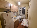 Apartament cu 3 camere, semidecomandat, parter inalt, zon...