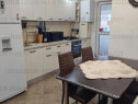 Apartament 3 camere, decomandat - zona Noua-Calea Bucuresti.