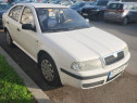 Masina Skoda Octavia