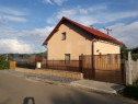 Casă la țară &icirc;n Stolna &ndash; oază de liniște, teren de 1