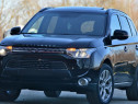 Mitsubishi Outlander PHEV, INSTYLE+(Distronic, Line asisst)