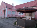 Casa mare central pe strada Principala in Com. Tarnova