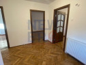 Apartament 3 camere in vila Capitale