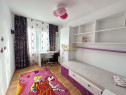 Apartament cu 4 camere, decomandat, Cetate