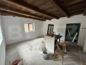 Casa 2 camere, foisor , teren 5900mp