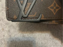 Curea Louis Vuitton