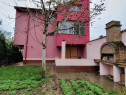 Vila cocheta, singur in curte, teren 600 mp - zona Spital...