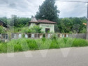 Casa Pielesti, pret atractiv, asfalt, zona linistita