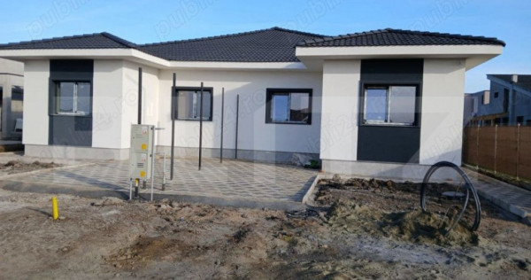 Duplex spatios de vânzare în moșnița nouă, lângă timi