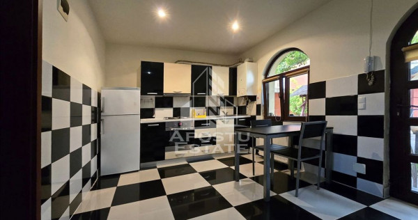 Apartament cu 2 camere la curte comuna, centrala proprie,...