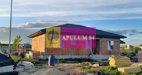 Gulia, casă parter 4 camere + dependințe 112 mp utili, ...