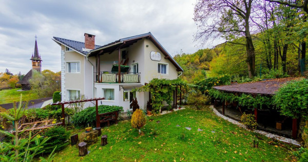 Casa/vila de vanzare dealul florilor/vedere spre muzeul s...