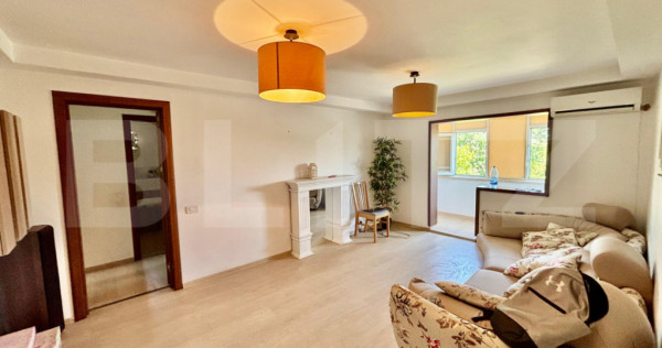 Apartament deosebit, 5 camere decomandat, 111mp, zona piscin