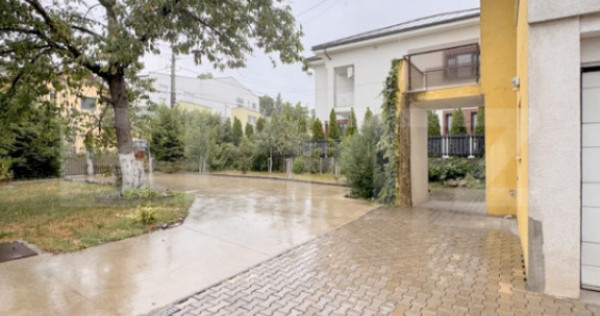 Casa individuala , 3 garaje , terasa , 352mp utili, zona da