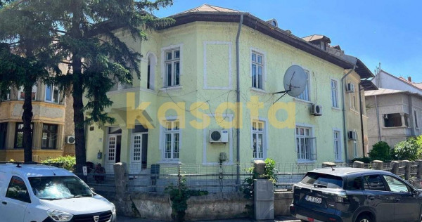 Vila de prestigiu | capitale | curte | locuri de parcare