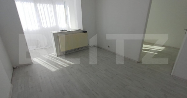 Apartament 2 camere, 36 mp, zona 9 mai