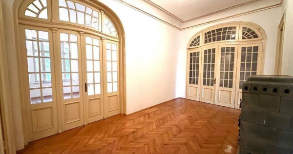 B-dul carol nr. 59, 219 mpu, 8 camere, etaj 1 din 3, balc...