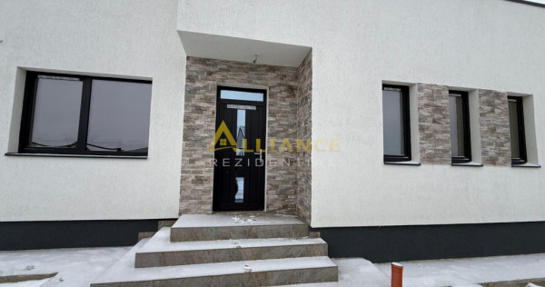 Casa individuala parter 3 camere 2 bai dressing