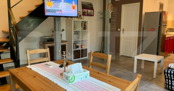 Casa spatioasa la pret de apartament, 76 mp, curte, zona cen